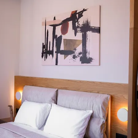 Centre Local Hotel a capsule Argo