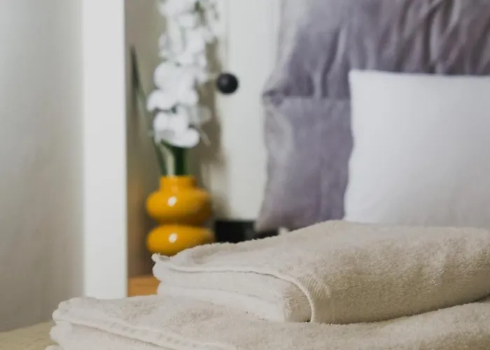 Kapselhotel Centre Local