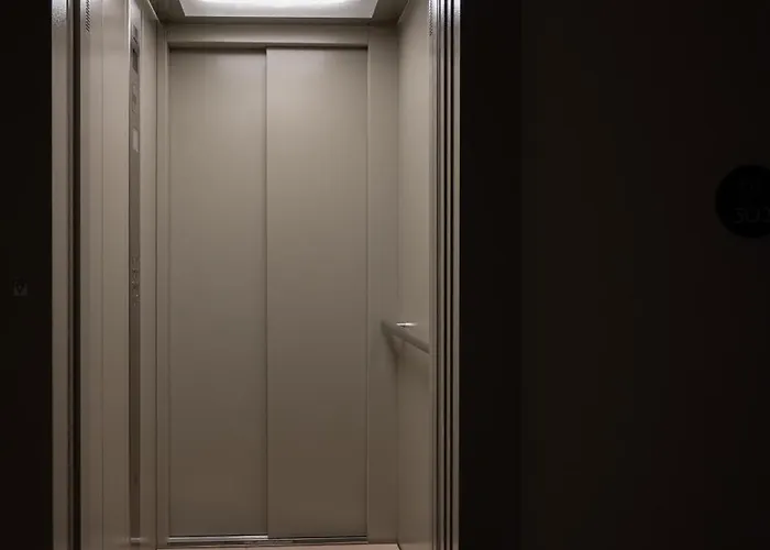 Hôtel capsule Centre Local *